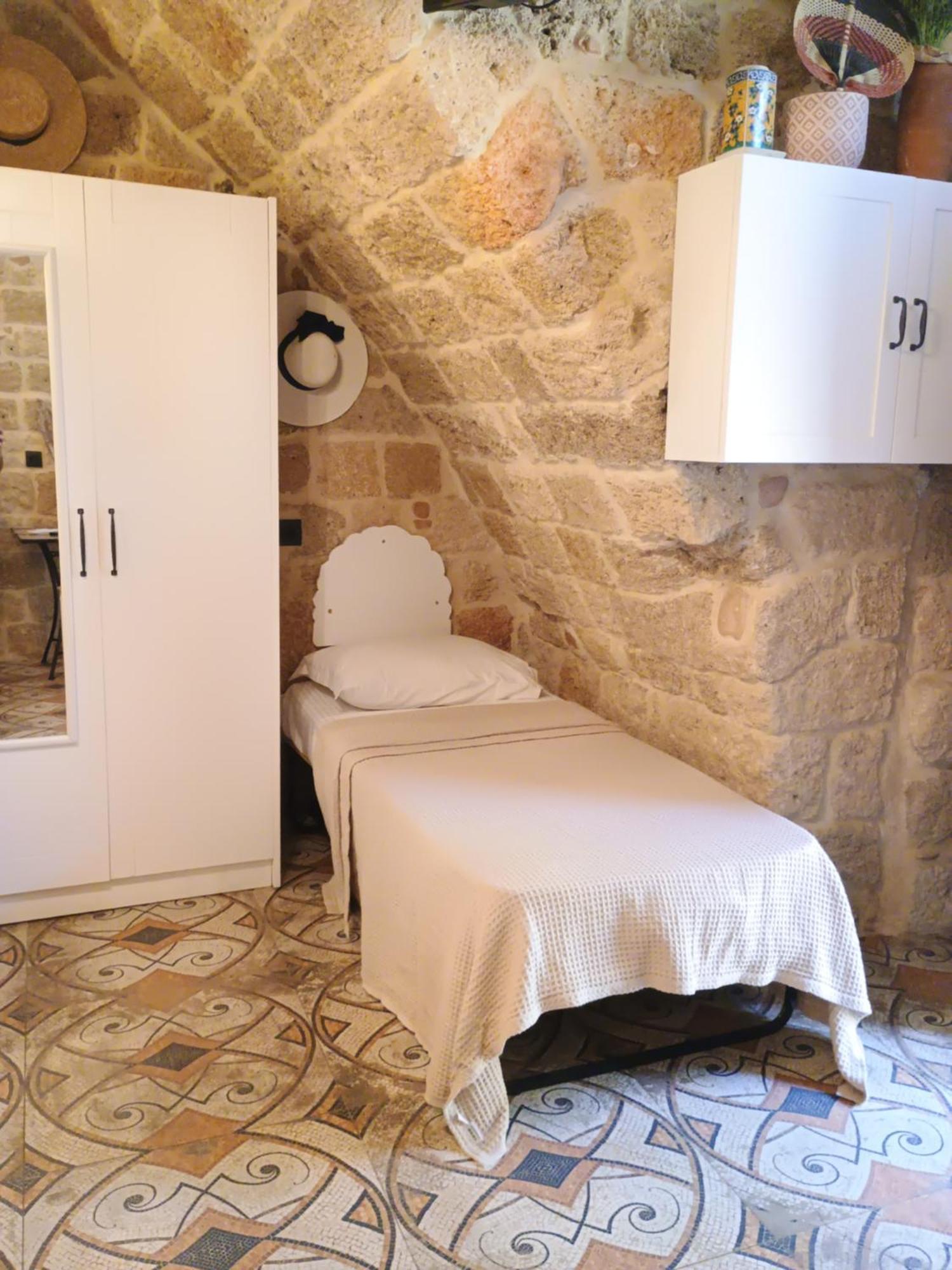 Stone Cave Suite Rhodes City Exteriér fotografie